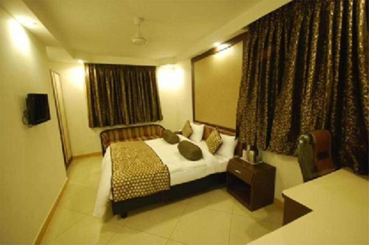 Hotel Suncity International Jodhpur  Buitenkant foto